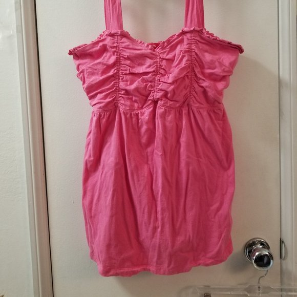 Thank top with back smocking. - Picture 2 of 7